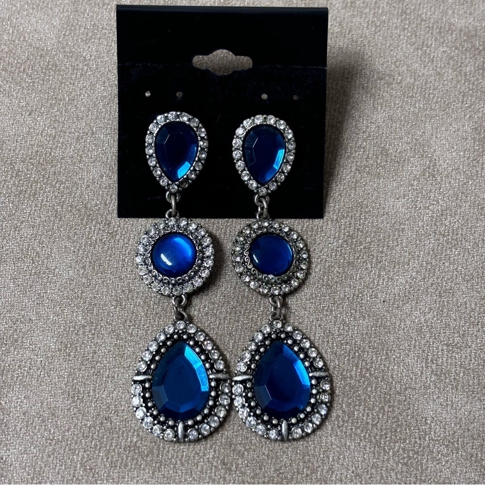 Vintage Style 3 Droplets Woman Dangle Earrings Blue Austri Crystal